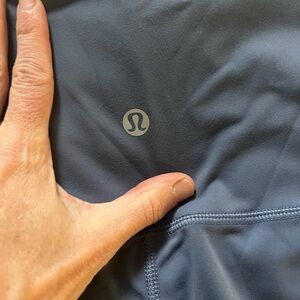 Lululemon Tights sz 4